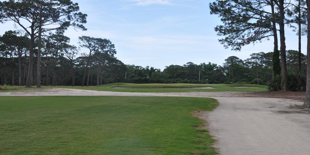 The Par 3 4th Hole